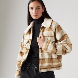 Levi’s Cropped ’90s Flannel Jacket White Plaid Fall Layer XS NWT